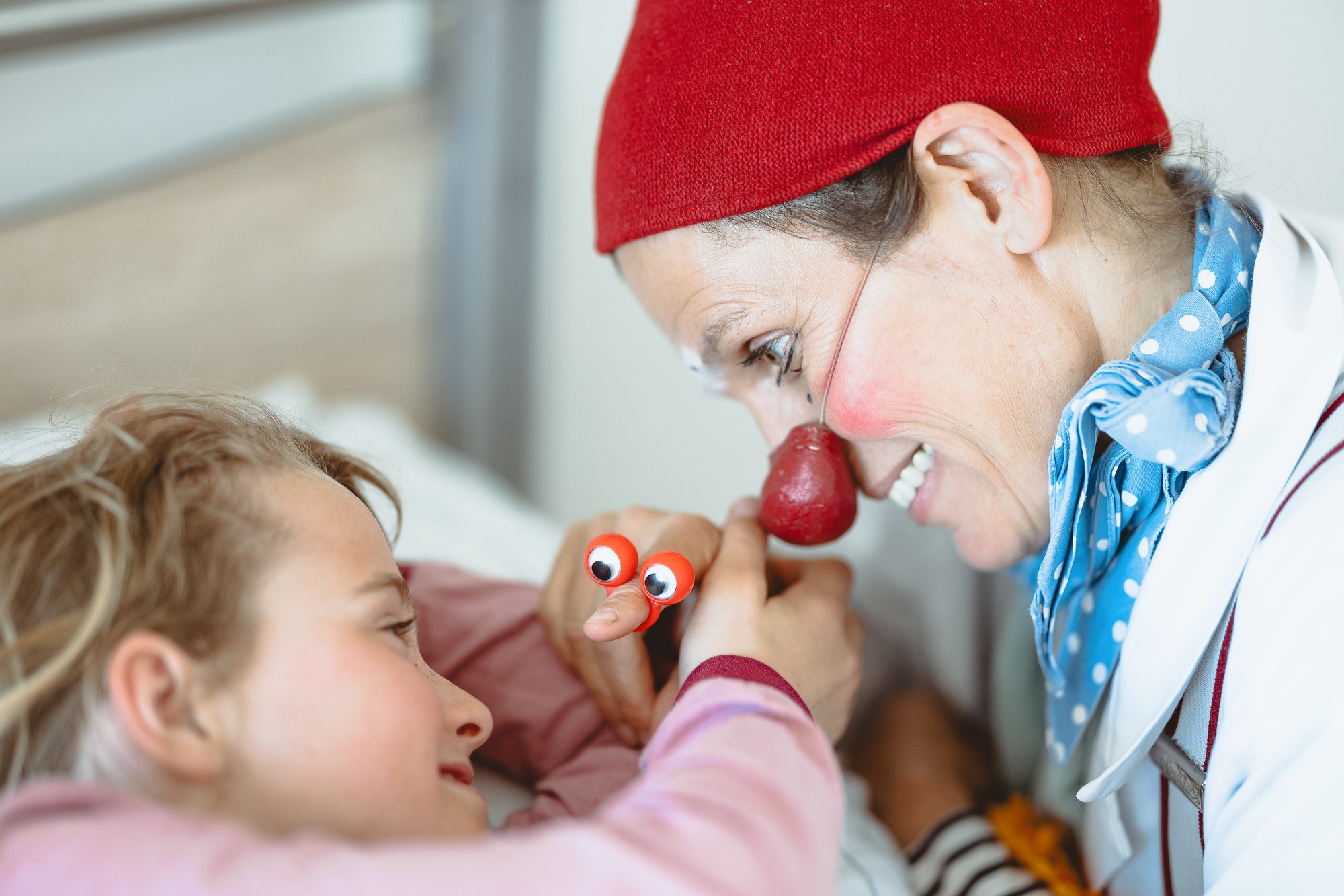 DIE_CLOWN_DOKTOREN_Emma_Dr._Olga_Wiesbaden_2023_Fotograf_Mario_Diener_print-Jul-24-2026-11-55-29-6469-AM